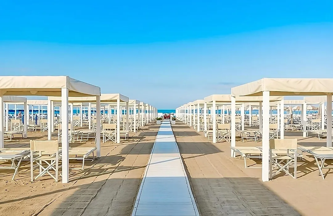 Regina Beach Holiday Apartments-1